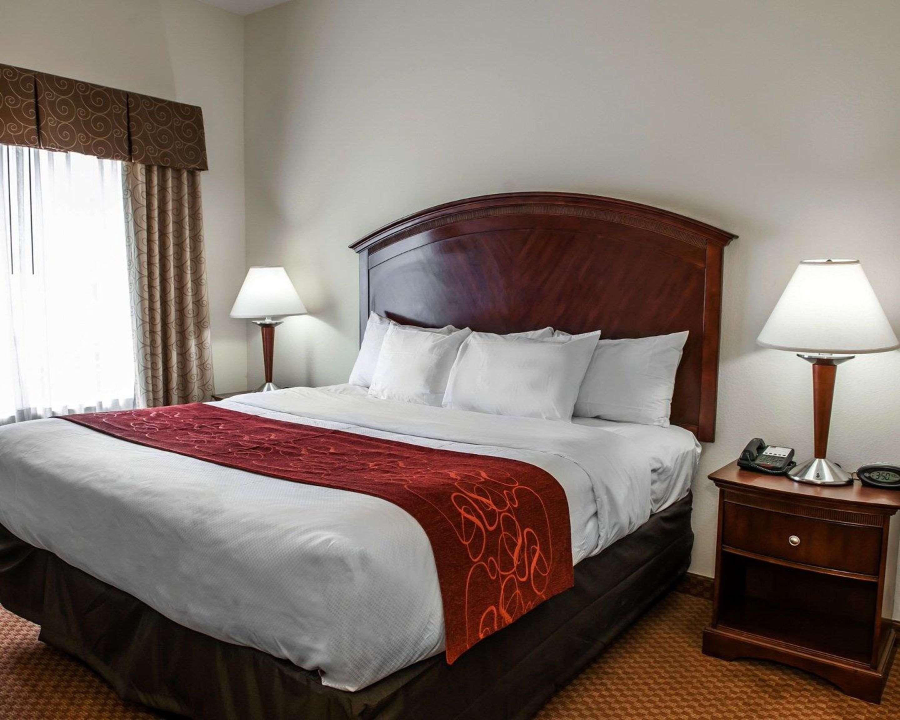 Comfort Suites Near Indianapolis Airport Eksteriør billede